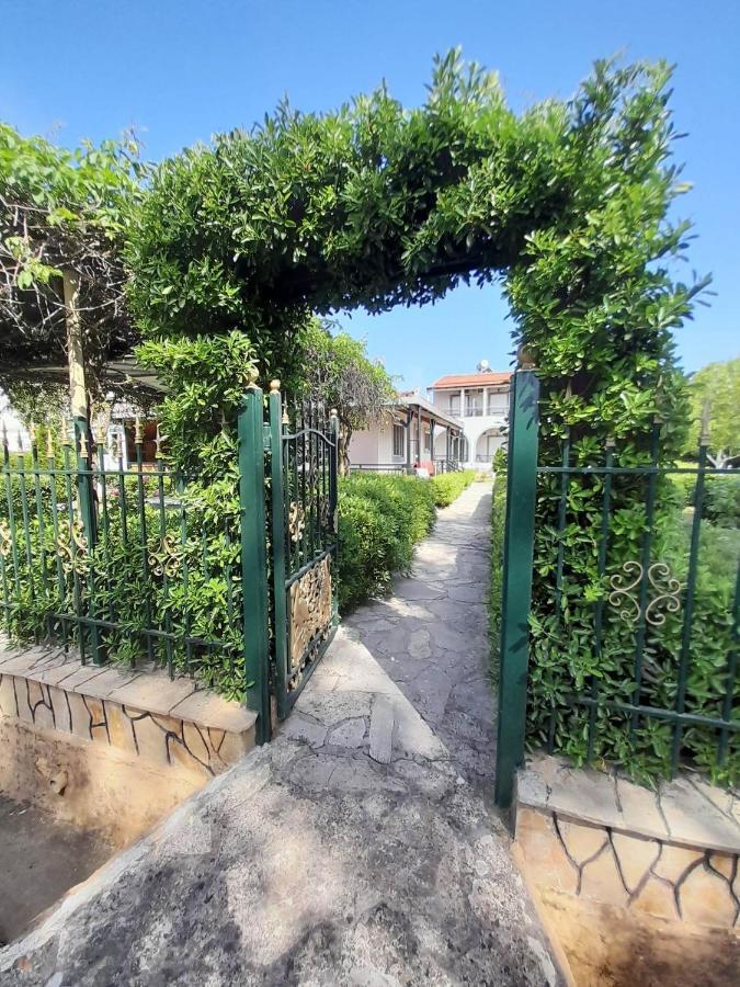 Artemis & Apartment Sidari (Corfu)